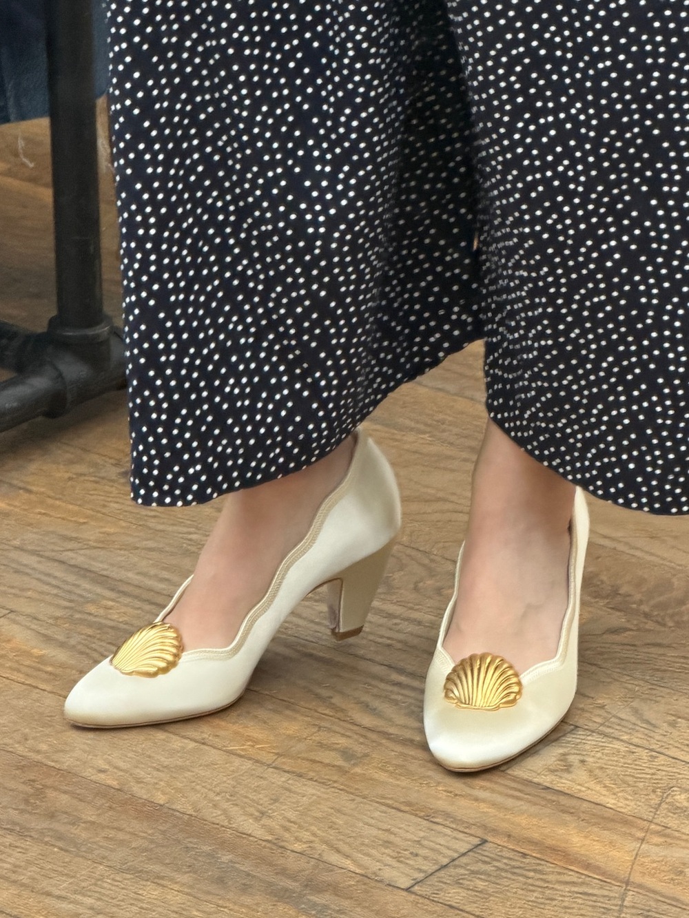 Women's Ivory Heeled Pumps with Gold Shell Accent